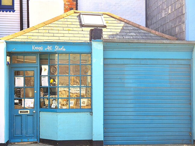 Kerry's Art Studio on Sandgate high street.