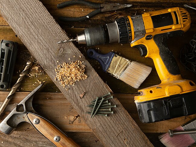 Builder's Tools such as drill and screws